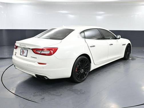 2015 Maserati Quattroporte GTS