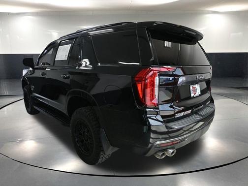 2022 GMC Yukon AT4