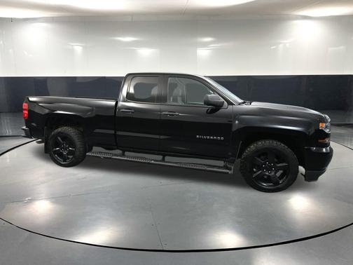 2018 Chevrolet Silverado 1500 Custom