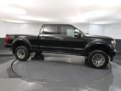 2022 Ford F-250 Platinum