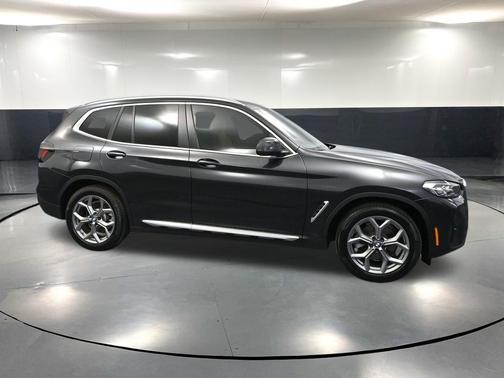 Dark Graphite Metallic 2023 BMW X3 xDrive30i