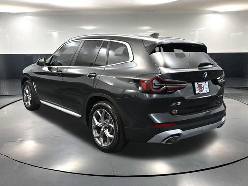 Dark Graphite Metallic 2023 BMW X3 xDrive30i