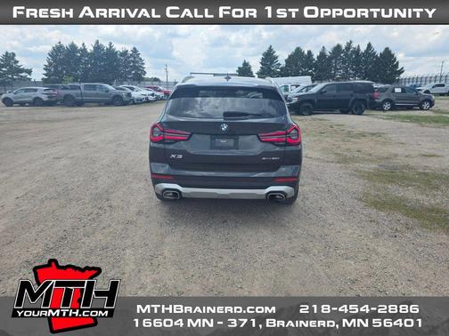 Dark Graphite Metallic 2023 BMW X3 xDrive30i