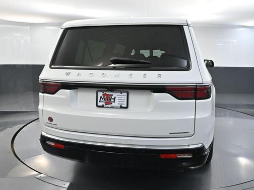 2023 Jeep Wagoneer L Series II 4x4