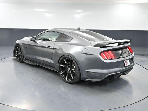 2021 Ford Mustang GT