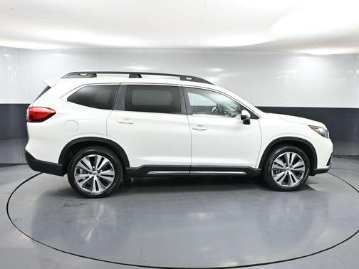 2022 Subaru Ascent Limited 8-Passenger