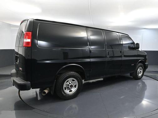 2018 GMC Savana 2500 Work Van
