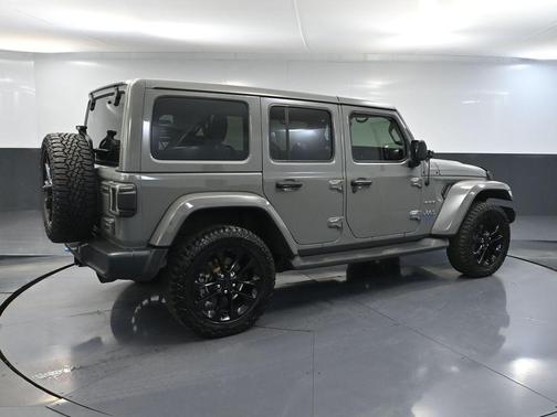 Sting-Gray Clearcoat 2022 Jeep Wrangler Unlimited 4xe Sahara