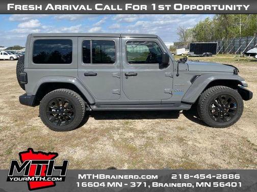 Sting-Gray Clearcoat 2022 Jeep Wrangler Unlimited 4xe Sahara