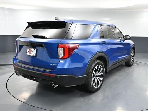 2022 Ford Explorer ST-Line