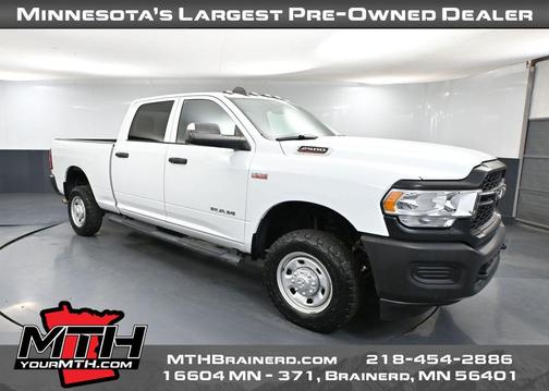2022 RAM 2500 Tradesman Crew Cab 4x4 6'4' Box