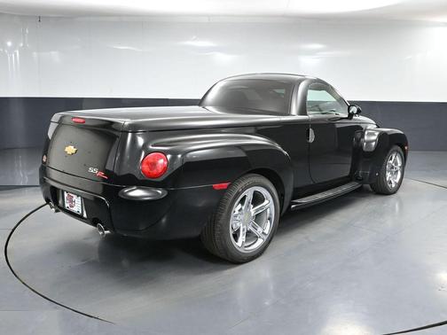 2006 Chevrolet SSR Base