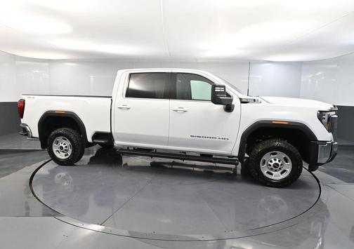 2025 GMC Sierra 2500 SLE