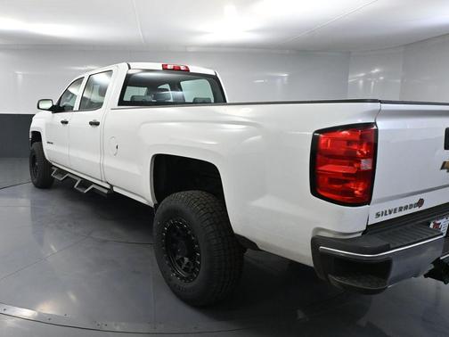 Summit White 2018 Chevrolet Silverado 2500 WT