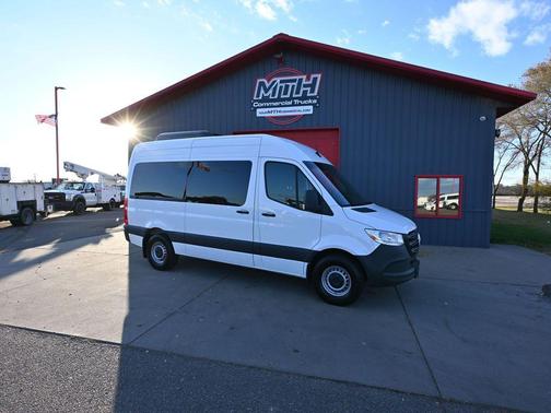 2024 Mercedes-Benz Sprinter 2500 Standard Roof