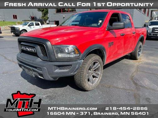 2024 RAM 1500 Classic Warlock Crew Cab 4x4 5'7' Box