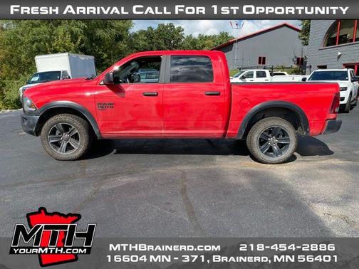 2024 RAM 1500 Classic Warlock Crew Cab 4x4 5'7' Box