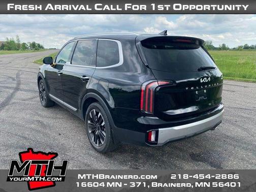 Ebony Black 2023 Kia Telluride SX X-Line