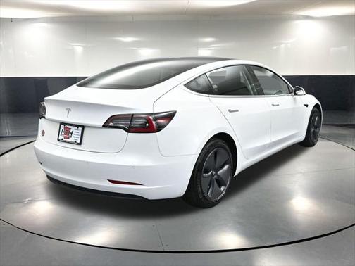 2020 Tesla Model 3 Standard Range Plus