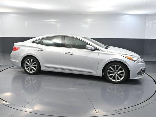 2016 Hyundai Azera Base