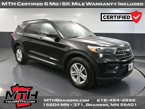 AGATE BLACK METALLIC 2022 Ford Explorer XLT