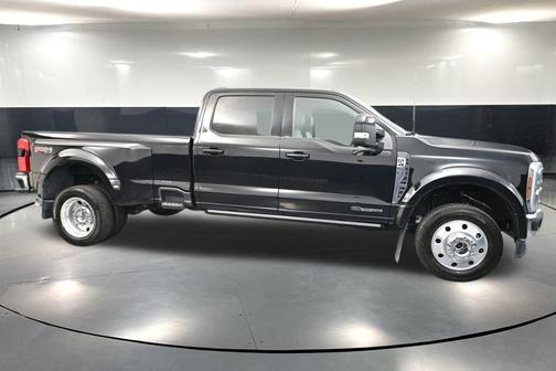 2024 Ford F-450 Lariat