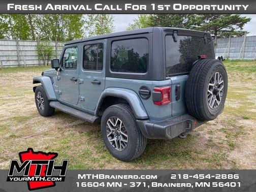 Anvil 2024 Jeep Wrangler 4-Door Sahara