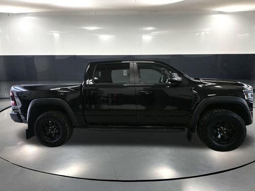 Diamond Black Crystal Pearlcoat 2023 RAM 1500 TRX