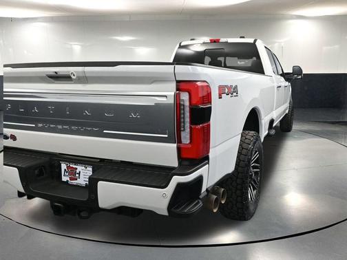 2024 Ford F-350 Platinum