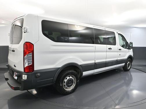 2016 Ford Transit-350 XL