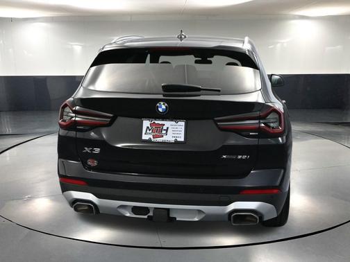 Black Sapphire Metallic 2023 BMW X3 xDrive30i