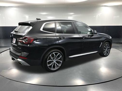 Black Sapphire Metallic 2023 BMW X3 xDrive30i