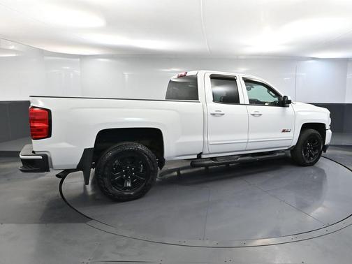 Summit White 2019 Chevrolet Silverado 1500 2LT