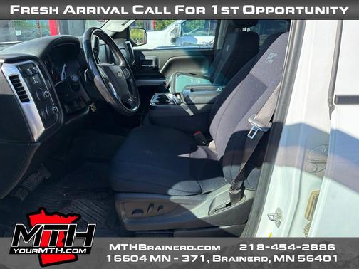 Summit White 2019 Chevrolet Silverado 1500 2LT