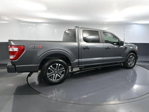 CARBONIZED GRAY METALLIC 2021 Ford F-150 XL