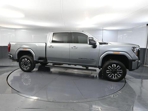 2025 GMC Sierra 3500 Denali