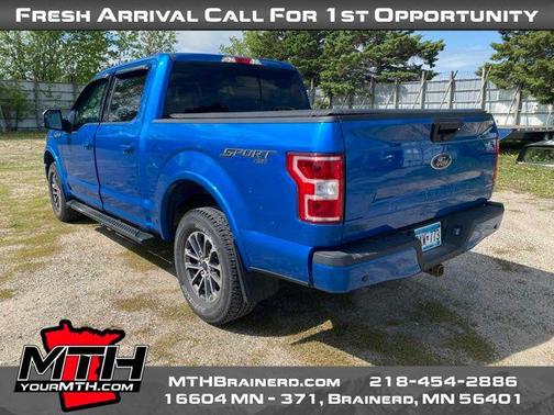 VELOCITY BLUE 2019 Ford F-150 XLT