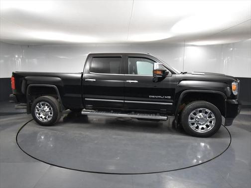 2017 GMC Sierra 2500 Denali