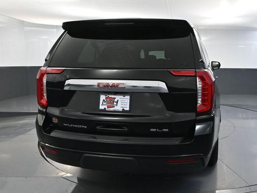 2024 GMC Yukon XL SLE