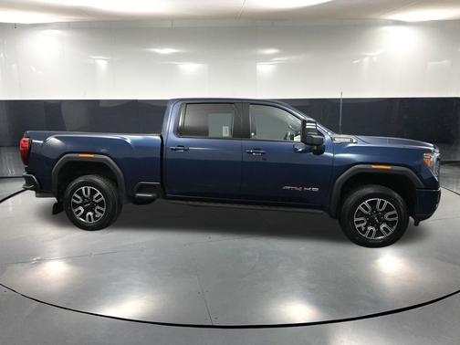 Pacific Blue Metallic 2022 GMC Sierra 3500 AT4