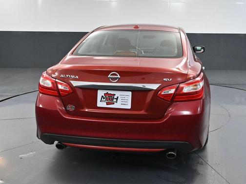 2016 Nissan Altima 2.5 SV