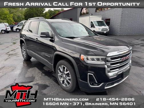 2023 GMC Acadia AWD SLT