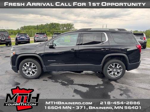 2023 GMC Acadia AWD SLT