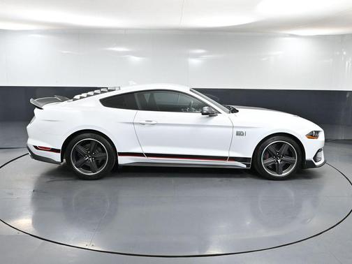2021 Ford Mustang Mach 1