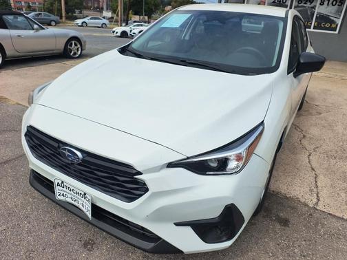 2024 Subaru Impreza Base