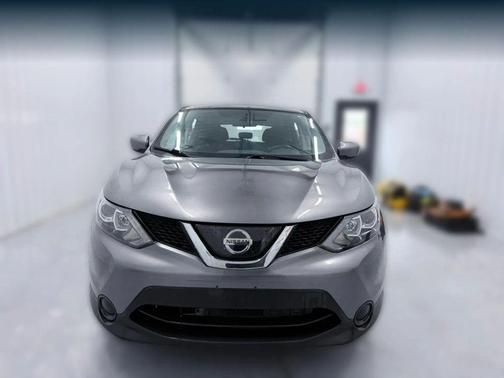 Gun Metallic 2019 Nissan Rogue Sport S
