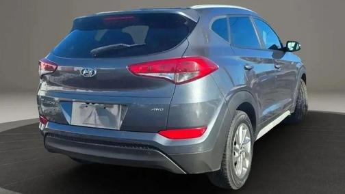 2018 Hyundai TUCSON SEL