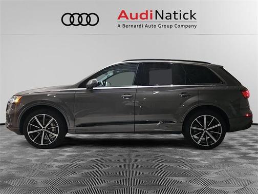 2022 Audi Q7 Premium Plus 55 TFSI quattro Tiptronic