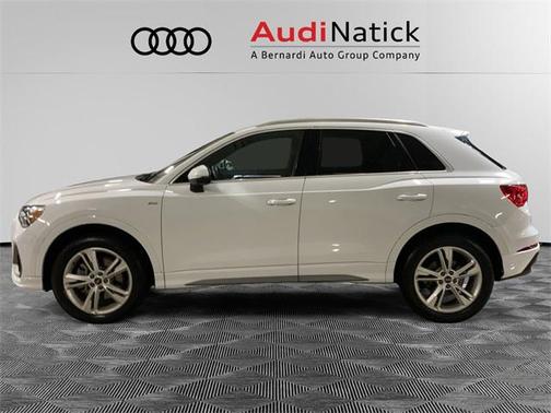 2023 Audi Q3 Premium Plus 45 TFSI S line quattro Tiptronic
