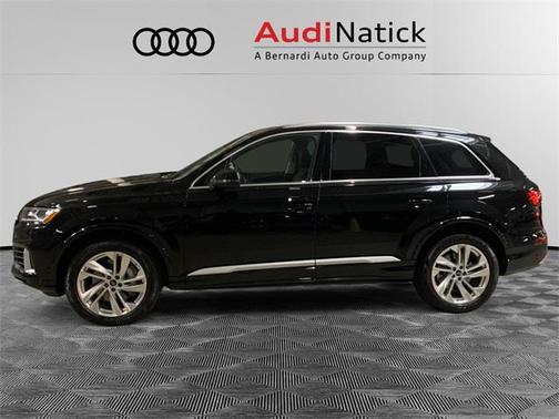 2022 Audi Q7 Premium Plus 55 TFSI quattro Tiptronic